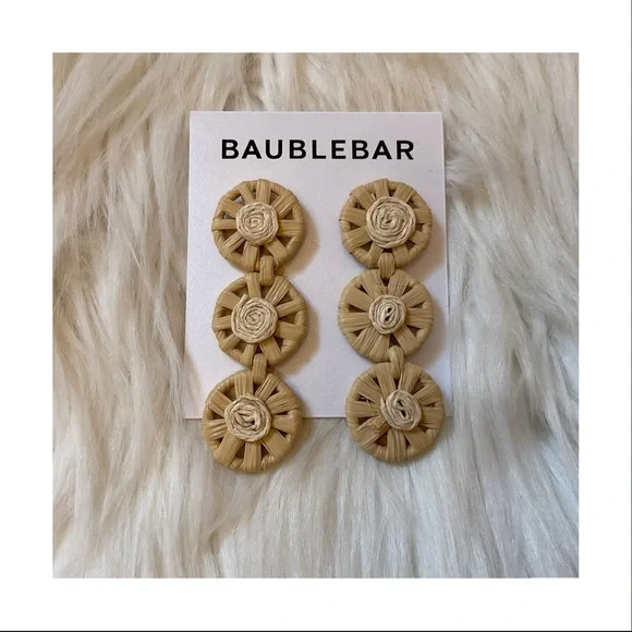 BaubleBar Straw / Rattan / Raffia Triple Drop Earrings - New on Card - NWT - Picture 1 of 7
